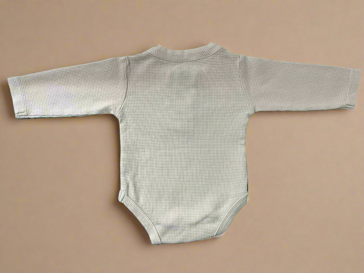 comfortable onesie for newborn